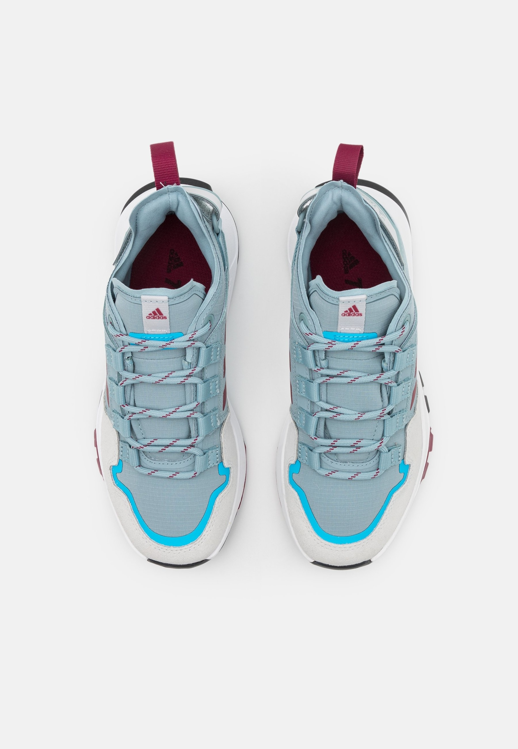 Фото № 4 с приближением к товару «‎Adidas Terrex Hiking Urban Traxion Shoes»