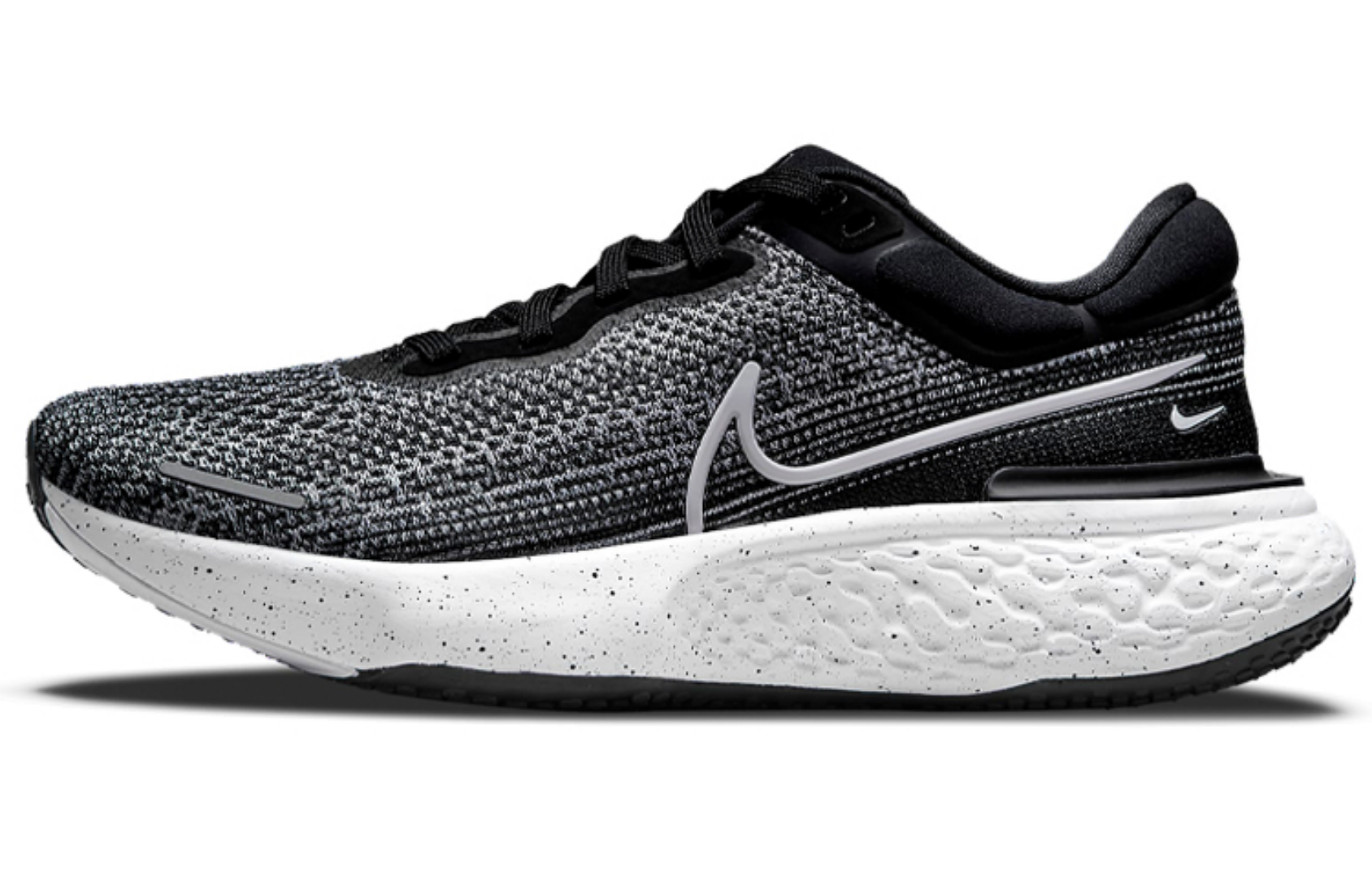 Фото № 1 с приближением к товару «‎Nike ZoomX Invincible Run Flyknit Running Shoes WhiteBlack»