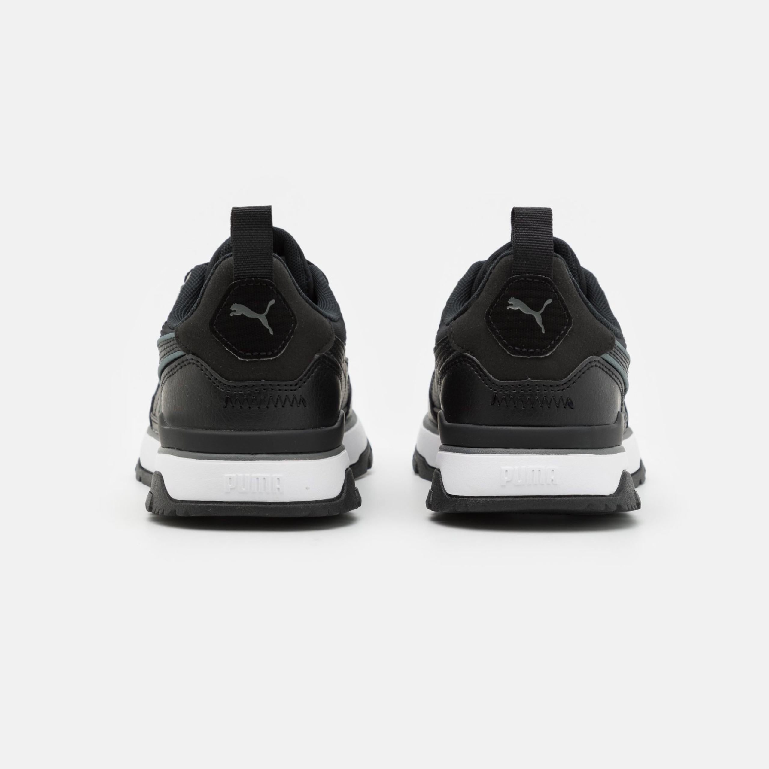 Фото № 2 с приближением к товару «‎Puma R78 Trek »