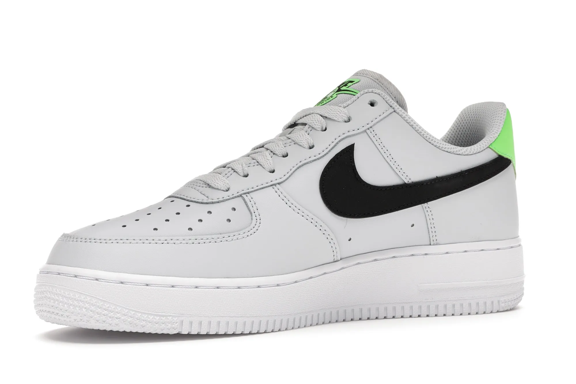 Фото № 4 с приближением к товару «‎Nike Air Force 1 Low Worldwide Pure Platinum»