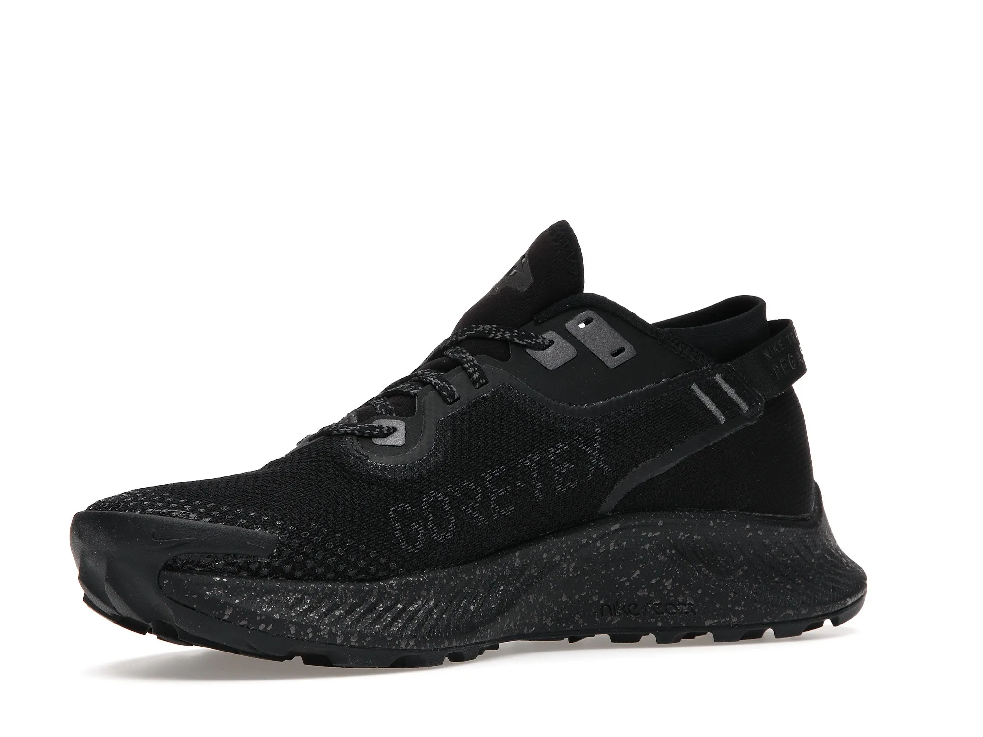 Фото № 3 с приближением к товару «‎Nike Pegasus Trail 2 Gore-Tex Black Metallic Dark Grey »
