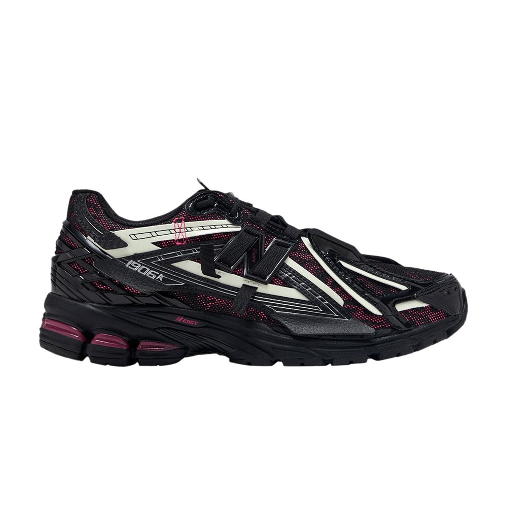 New Balance 1906A Black Dragon Berry