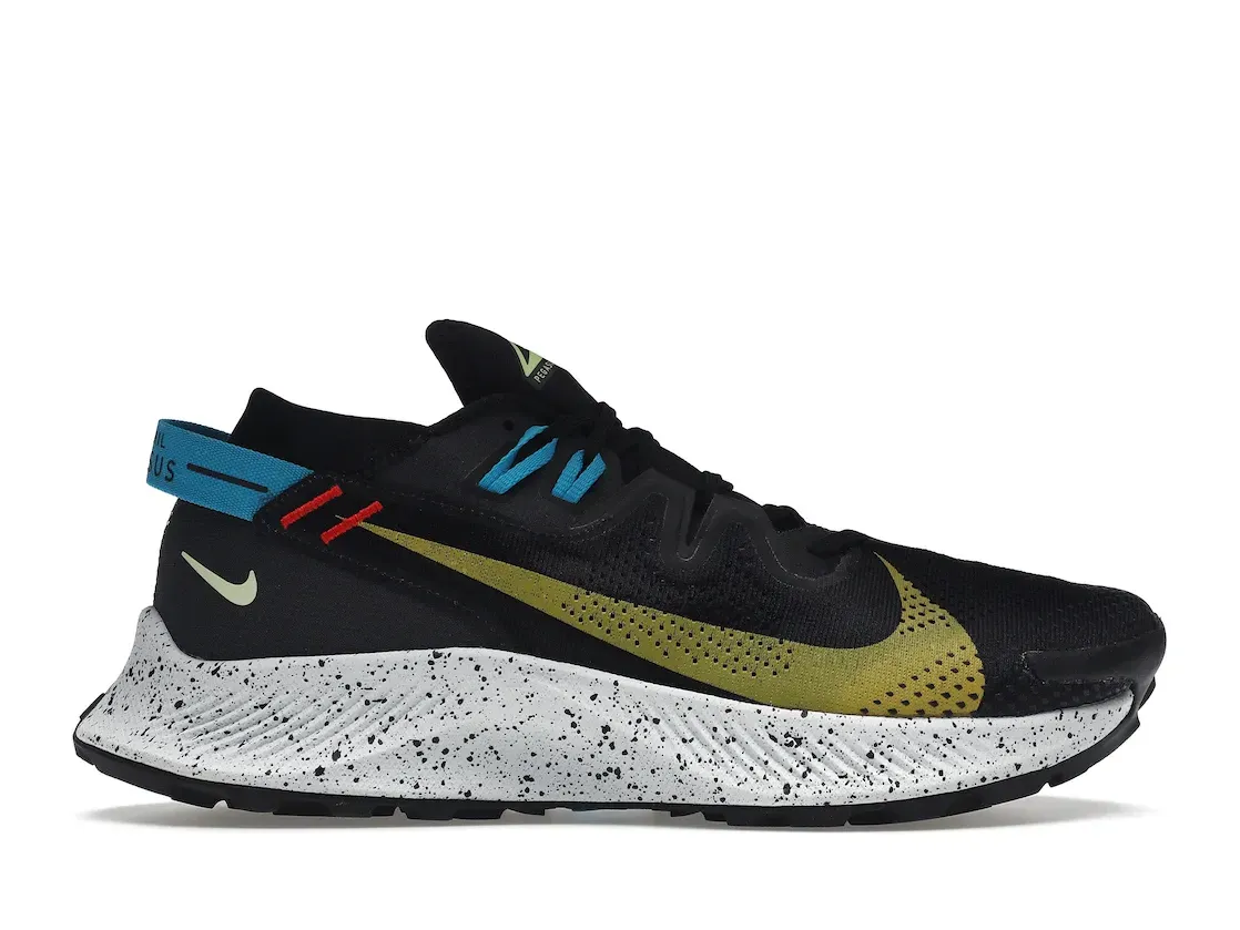 Фото № 1 с приближением к товару «‎Nike Pegasus Trail 2 Black Dark Sulfur»