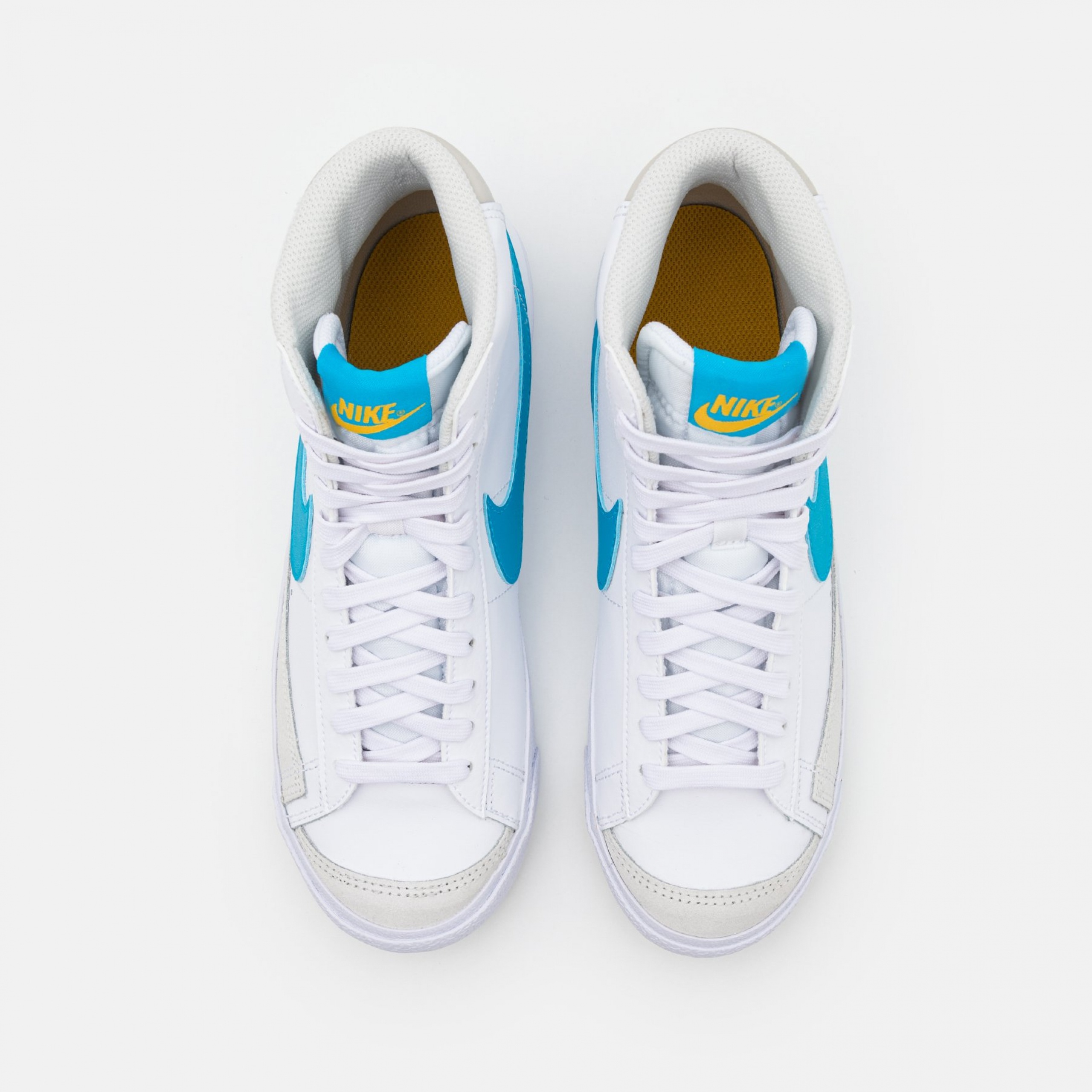 Фото № 4 с приближением к товару «‎Nike Blazer 77 »