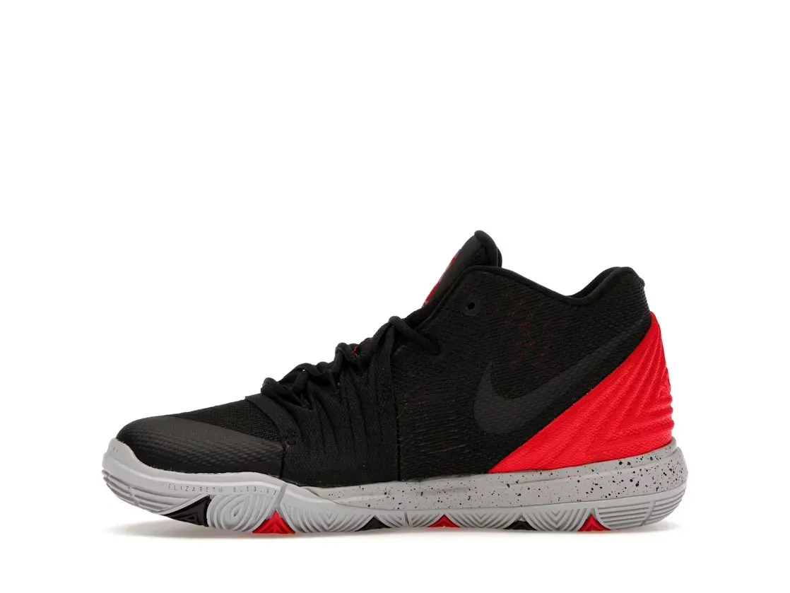 Фото № 3 с приближением к товару «‎Nike Kyrie 5»