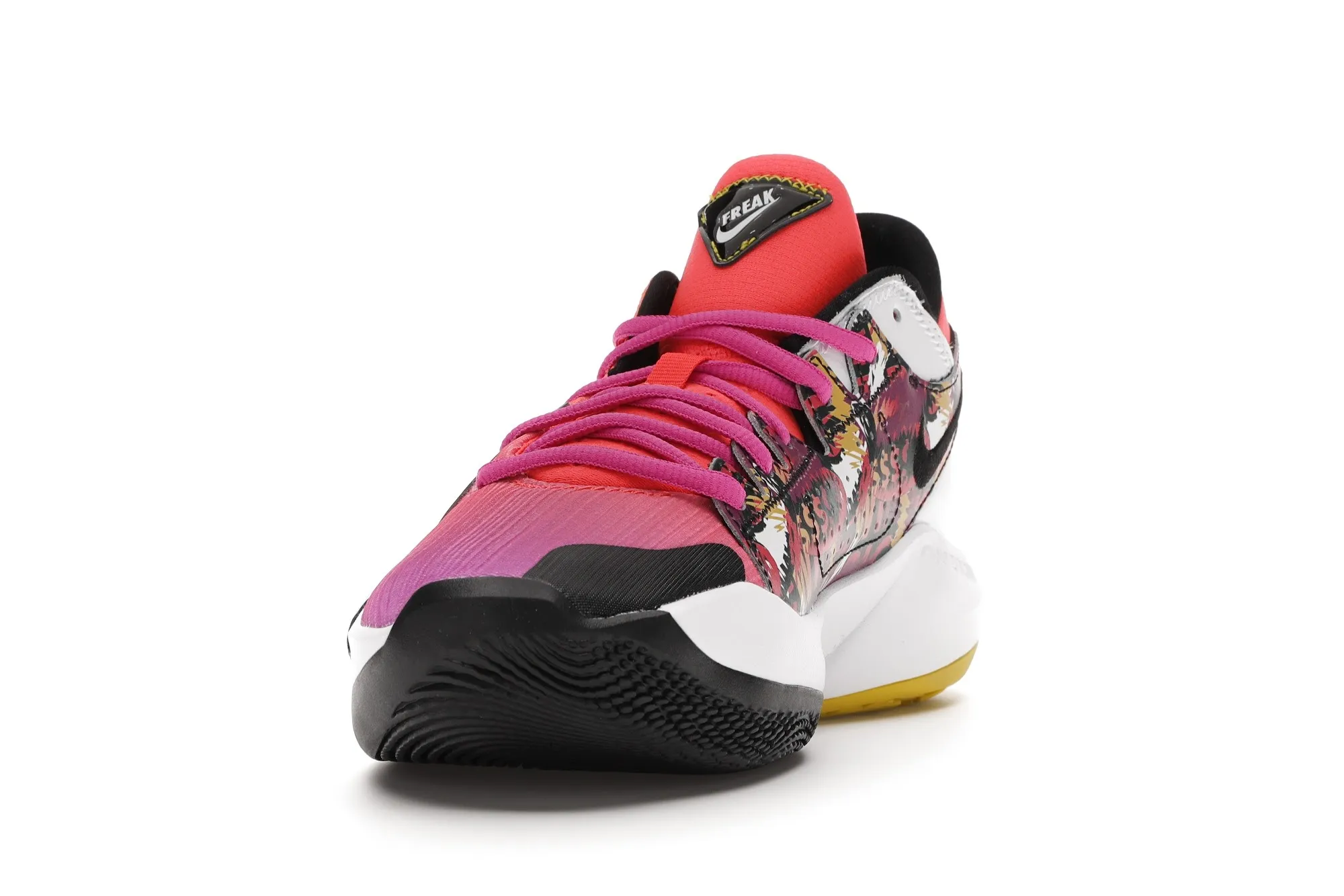 Фото № 3 с приближением к товару «‎Nike Zoom Freak 2 Bright Crimson Fire Pink»