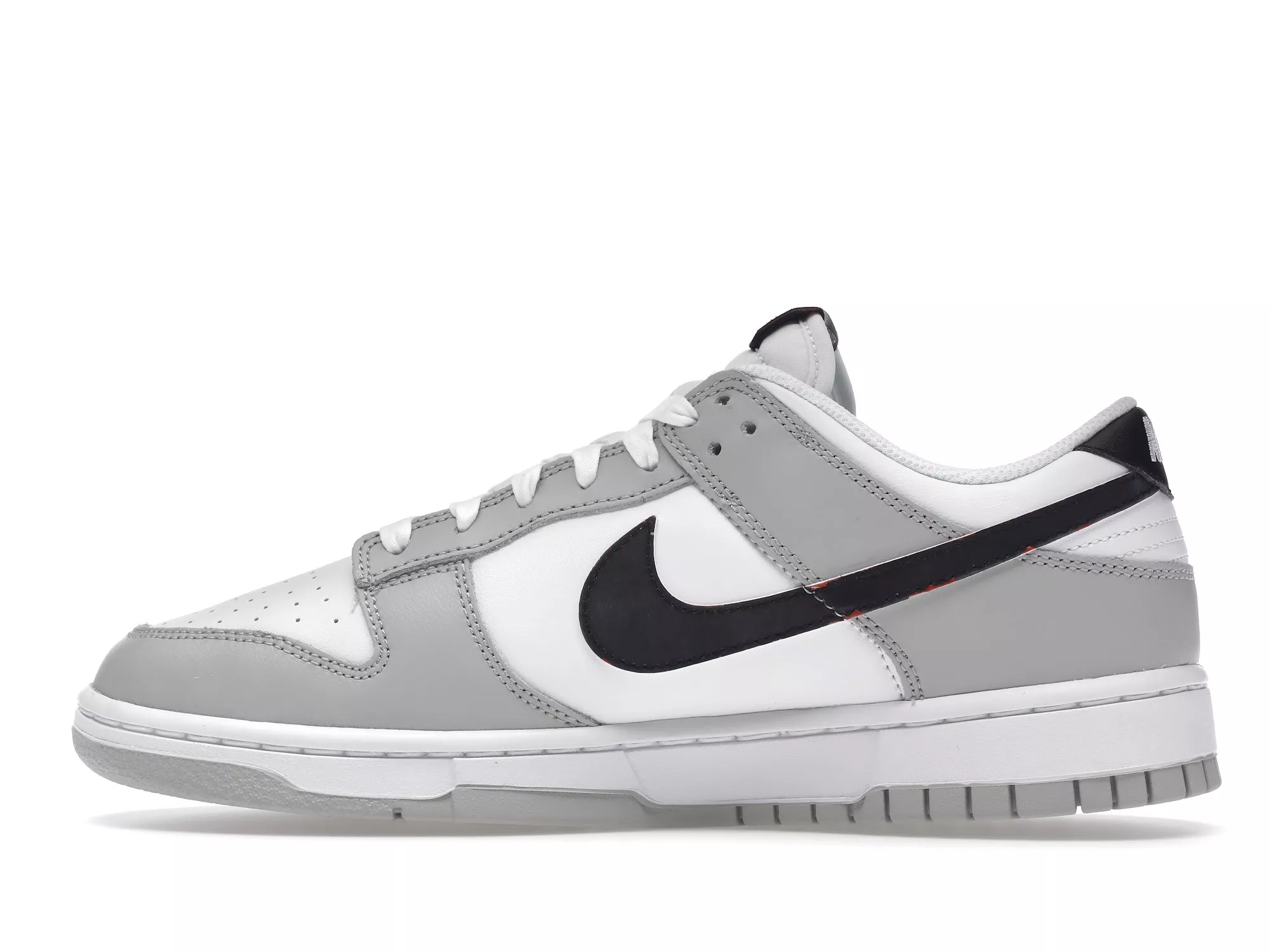 Фото № 5 с приближением к товару «‎Nike Dunk Low SE Lottery Pack Grey Fog»
