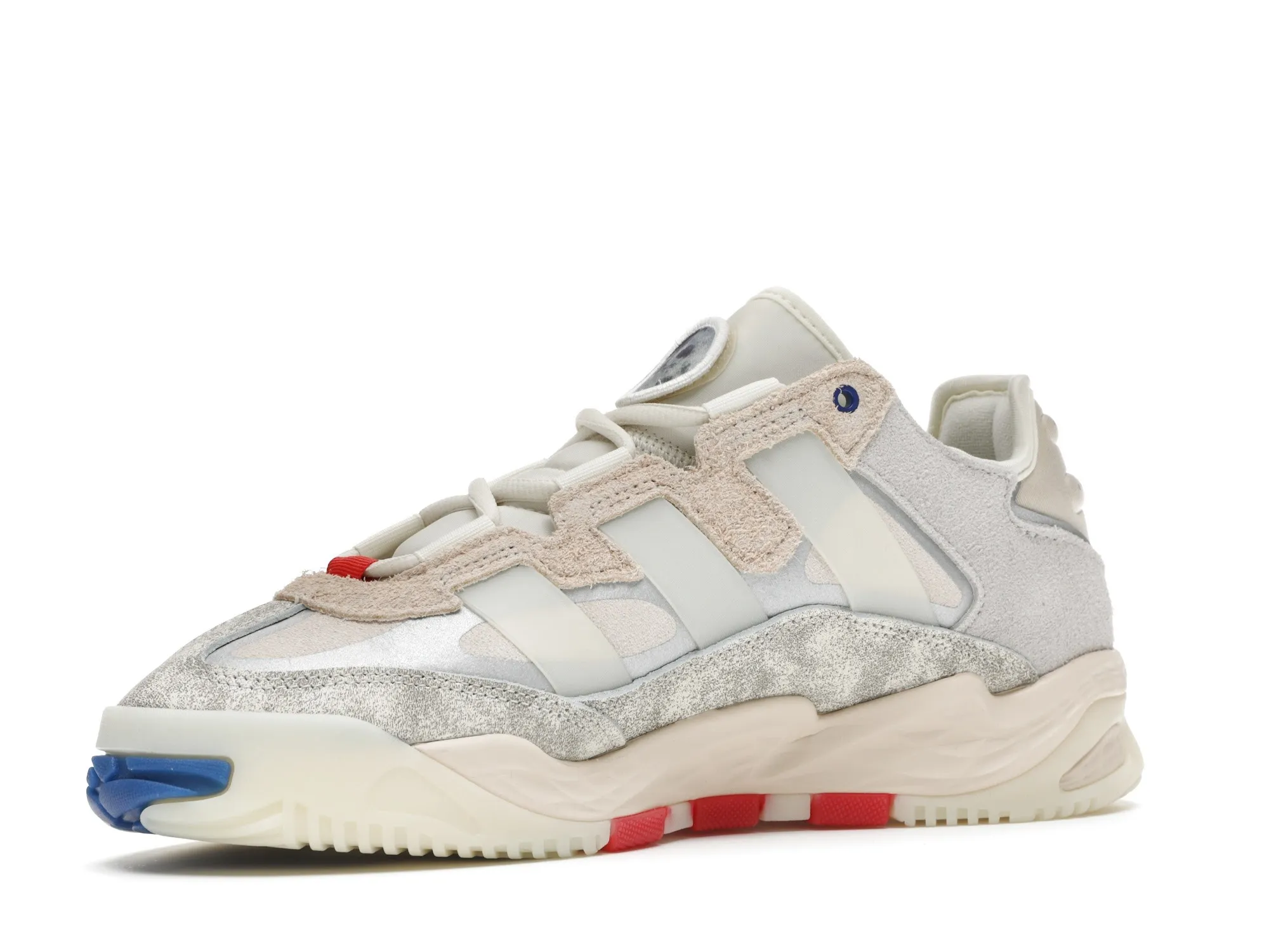 Фото № 4 с приближением к товару «‎adidas Niteball Cream White»