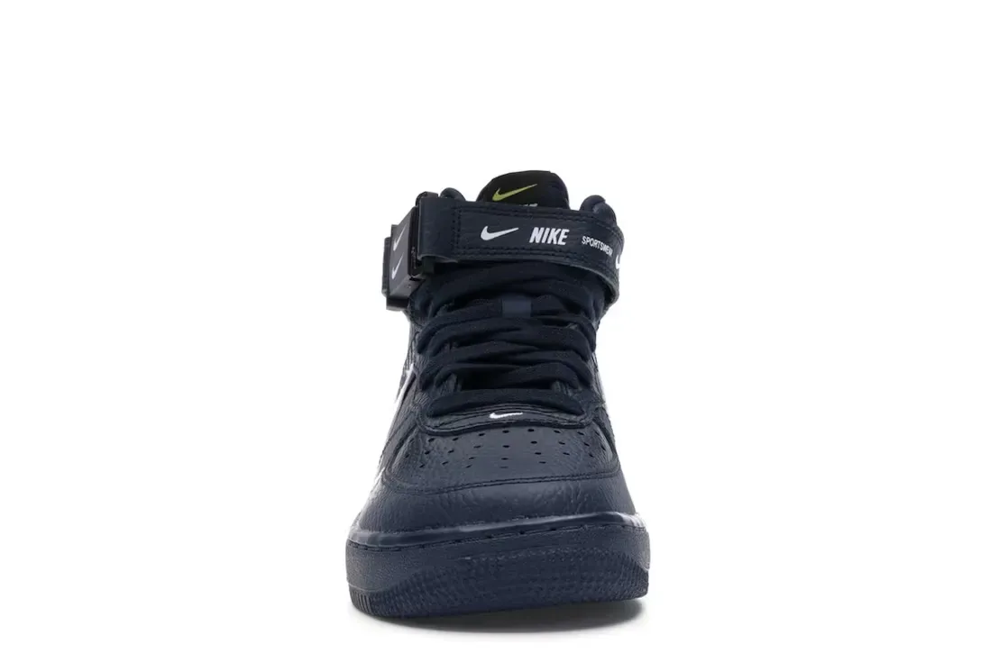 Фото № 2 с приближением к товару «‎Nike Air Force 1 Mid»