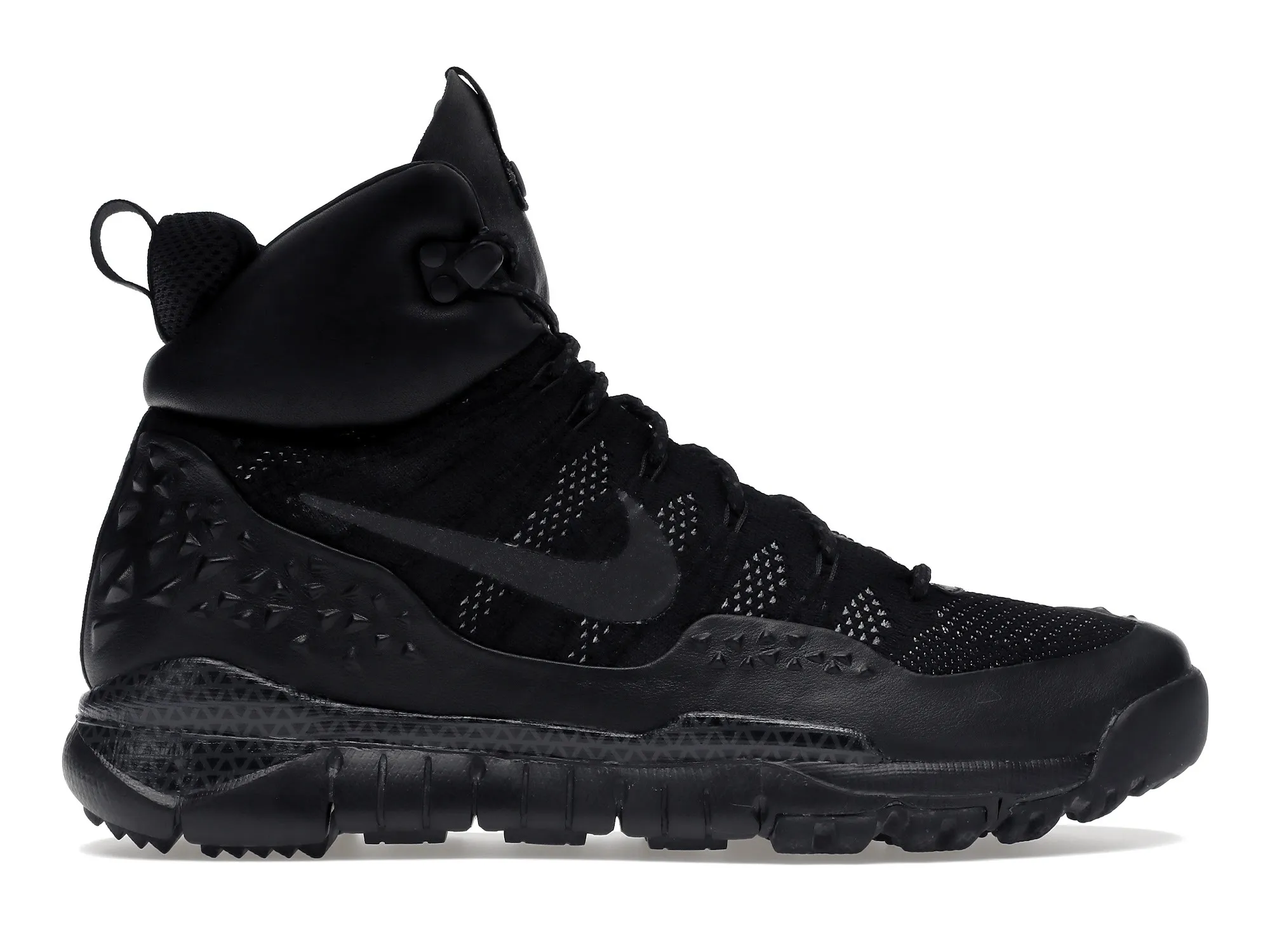 Фото № 1 с приближением к товару «‎Nike Lupinek Flyknit ACG Black»