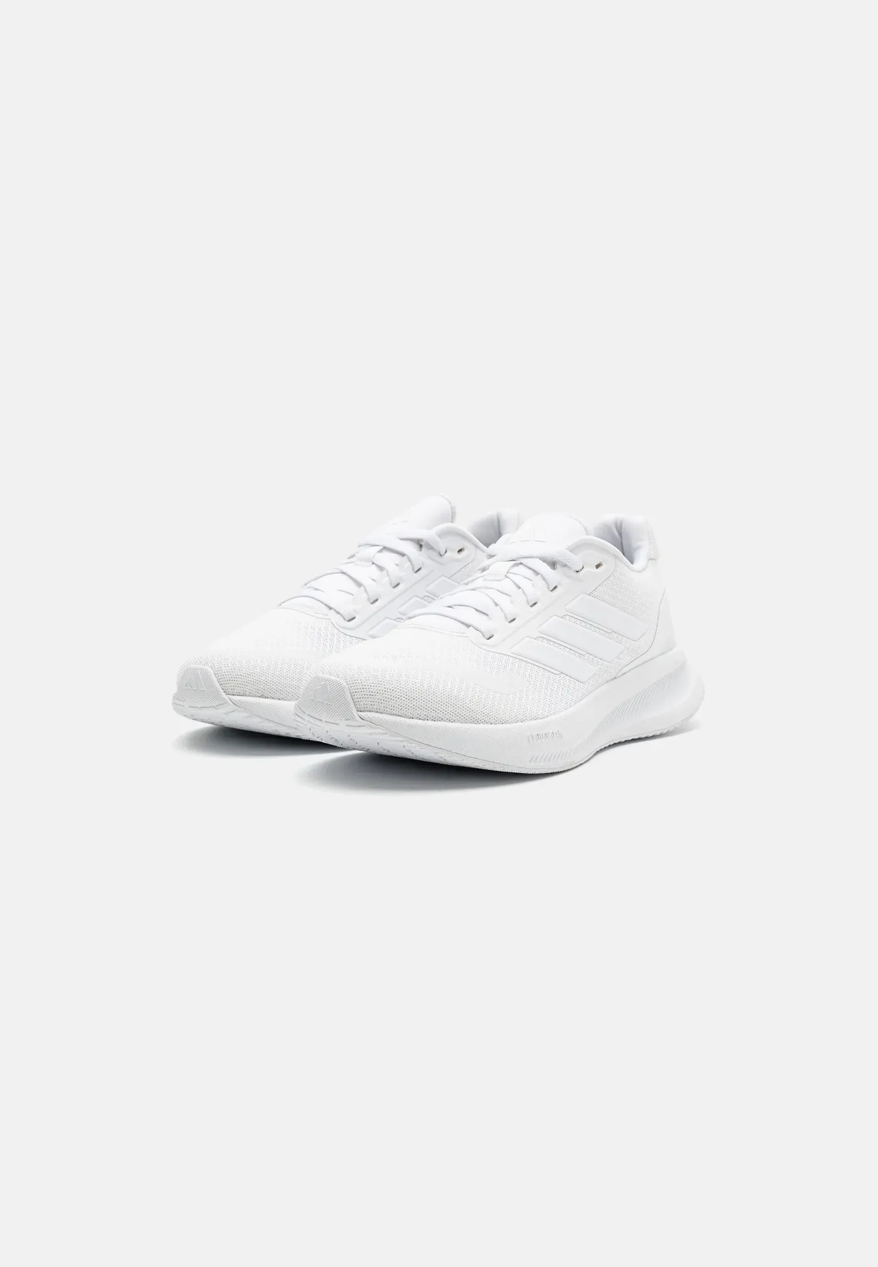 Фото № 2 с приближением к товару «‎RUNFALCON 5»