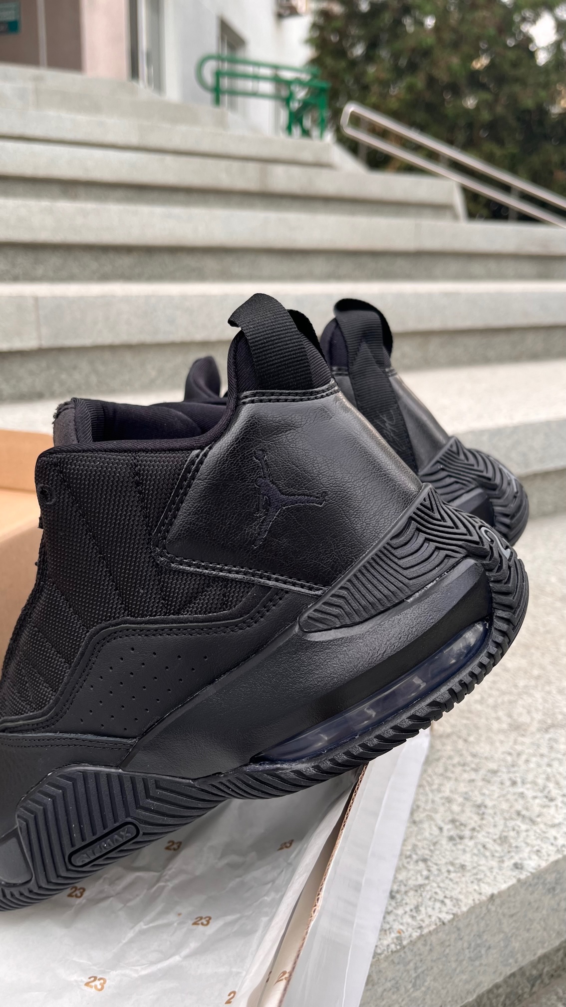 Фото № 2 с приближением к товару «‎Air Jordan Stay Loyal»