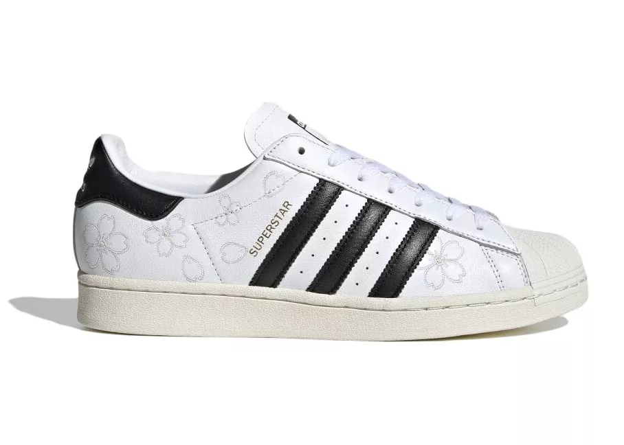 Фото № 1 с приближением к товару «‎adidas Superstar Hanami»