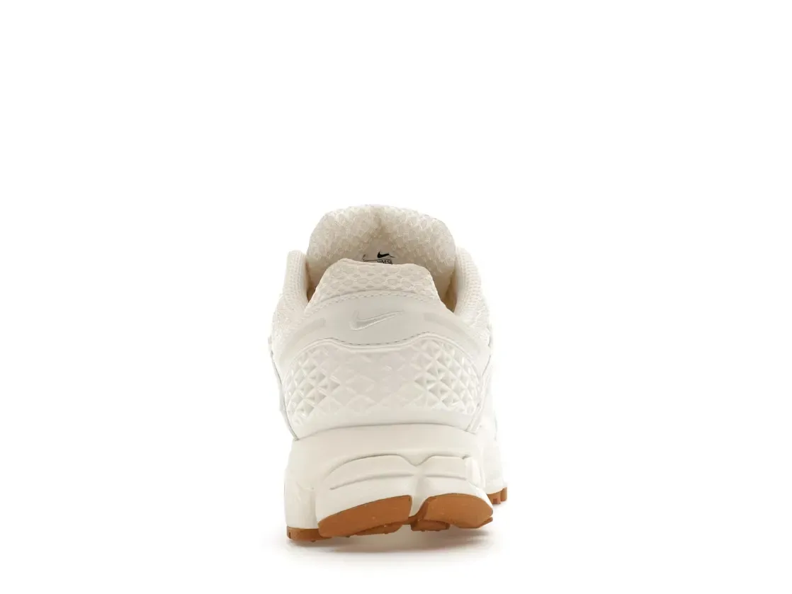 Фото № 4 с приближением к товару «‎Nike Zoom Vomero 5»
