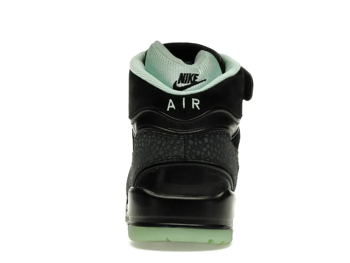 Фото № 4 с приближением к товару «‎Nike Air Revolution Loverution Pack»