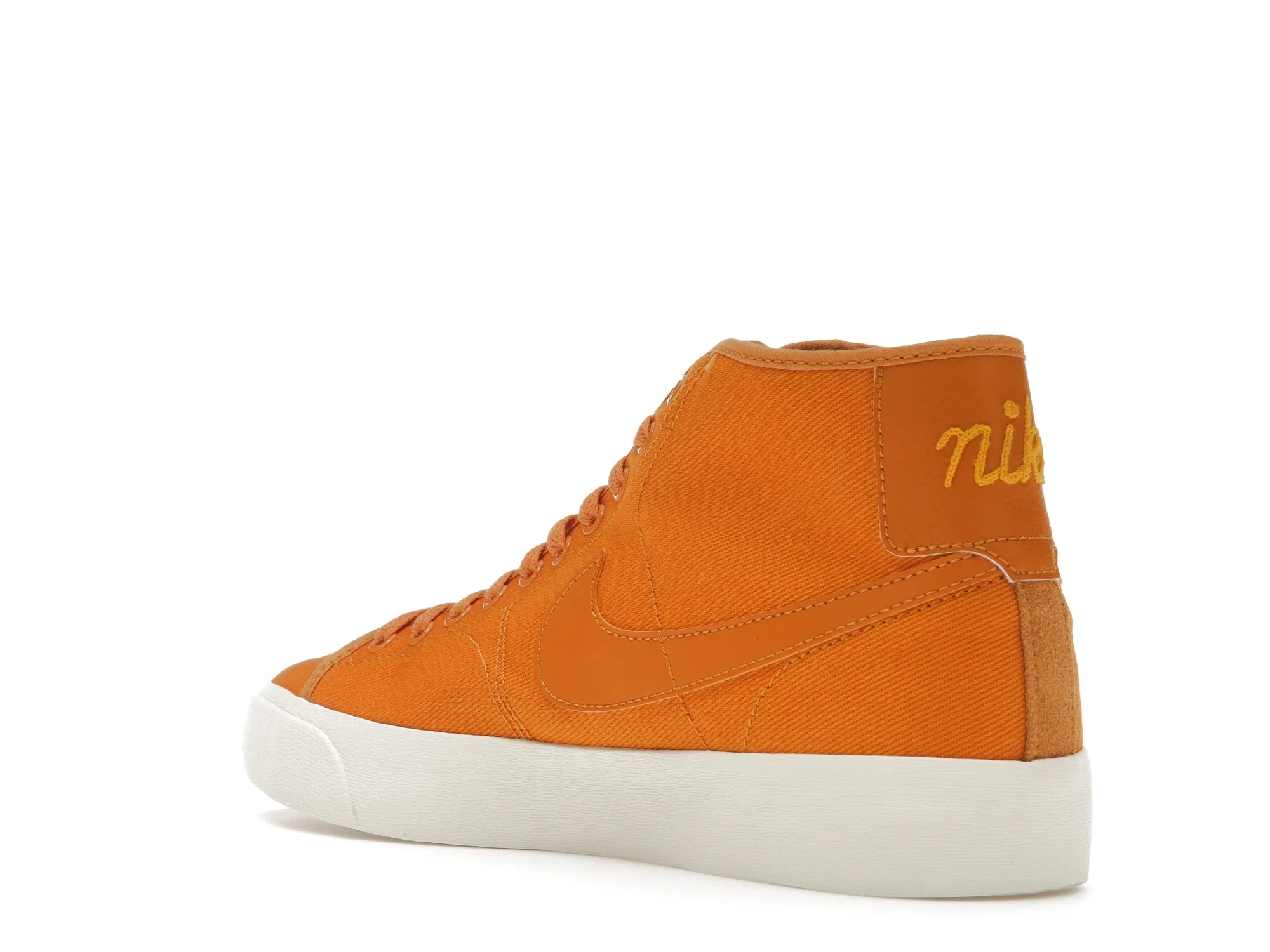 Фото № 6 с приближением к товару «‎Nike SB Blazer Court Mid Premium Light Curry»