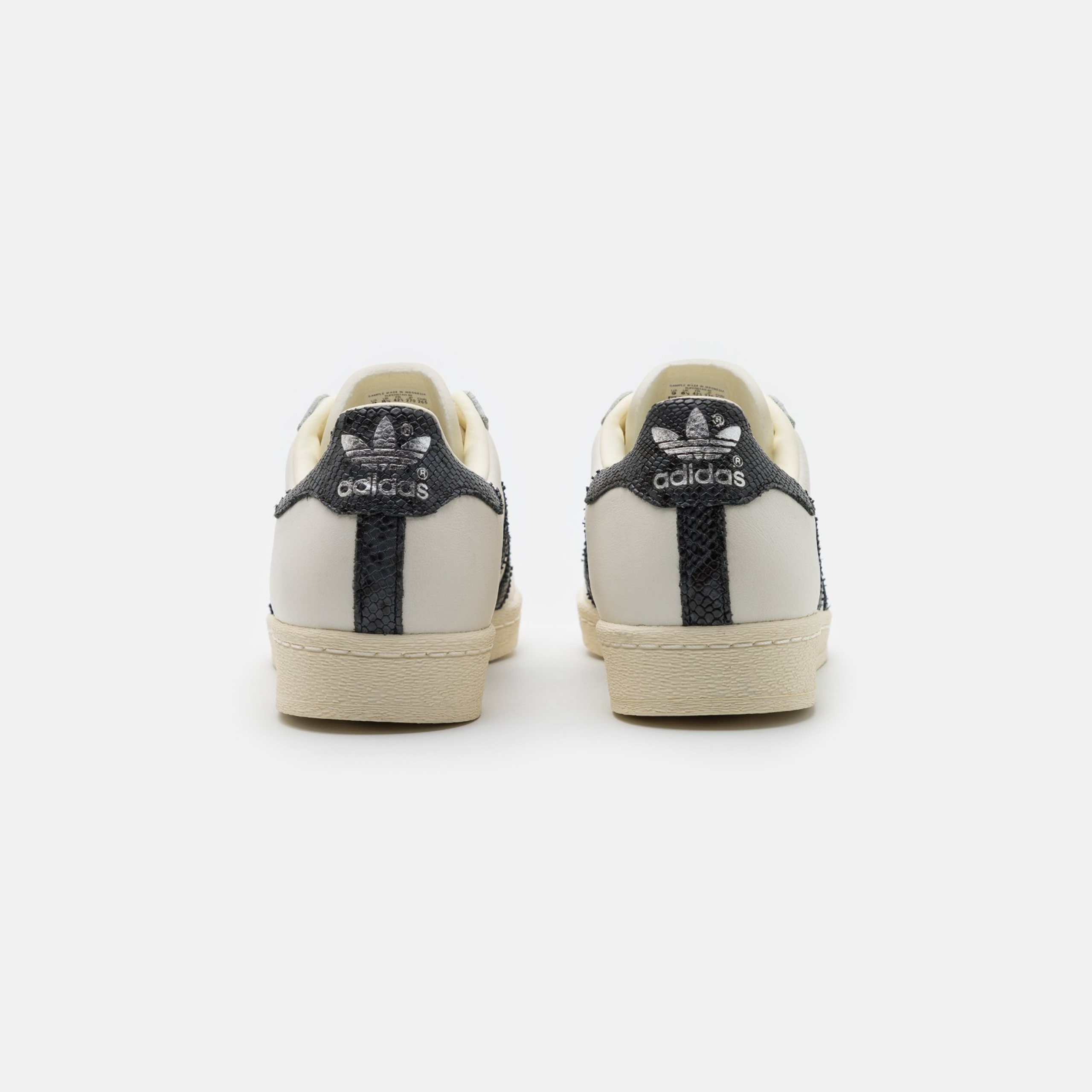 Фото № 3 с приближением к товару «‎Adidas Superstar 82 »