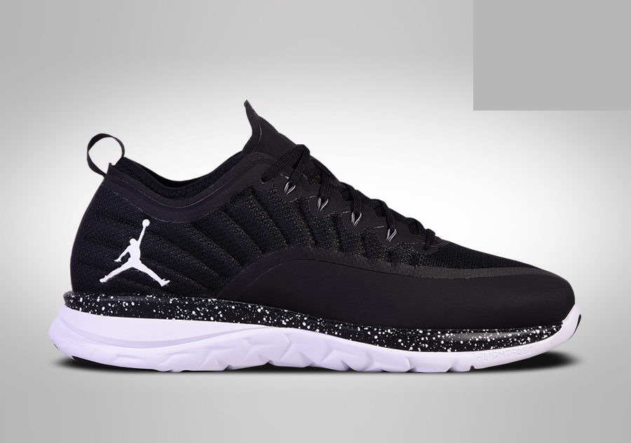 Фото № 1 с приближением к товару «‎Nike Air Jordan Trainer Prime Oreo »