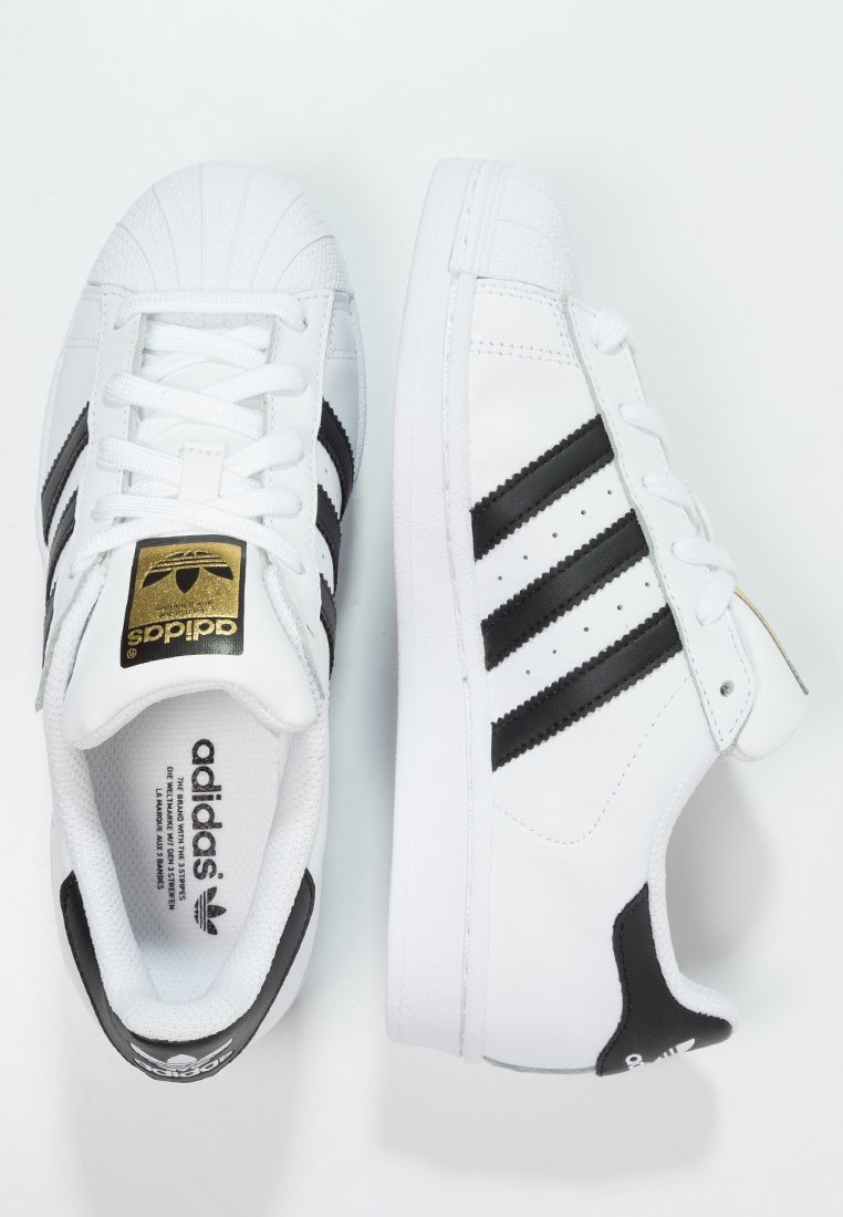 Фото № 2 с приближением к товару «‎Adidas Superstar »