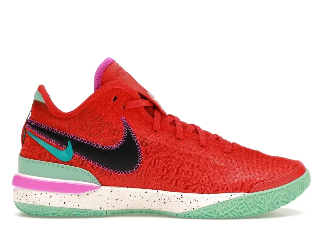 Фото № 1 с приближением к товару «‎Nike Zoom LeBron NXXT Gen»