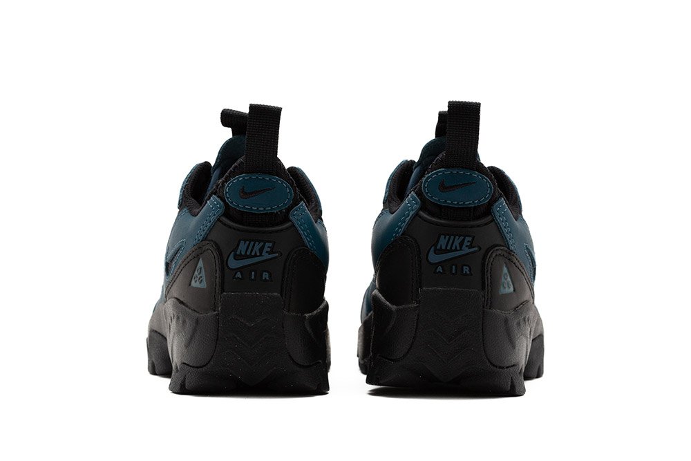 Фото № 3 с приближением к товару «‎Nike Acg Air Mada»