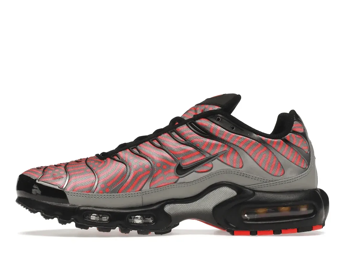Фото № 3 с приближением к товару «‎Nike Air Max Plus Euro Tour Red»
