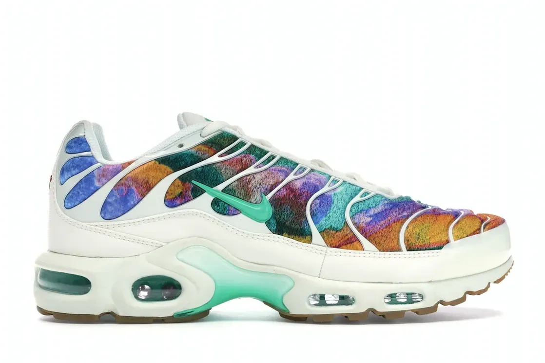 Фото № 1 с приближением к товару «‎Nike Air Max Plus Alternate Galaxy»