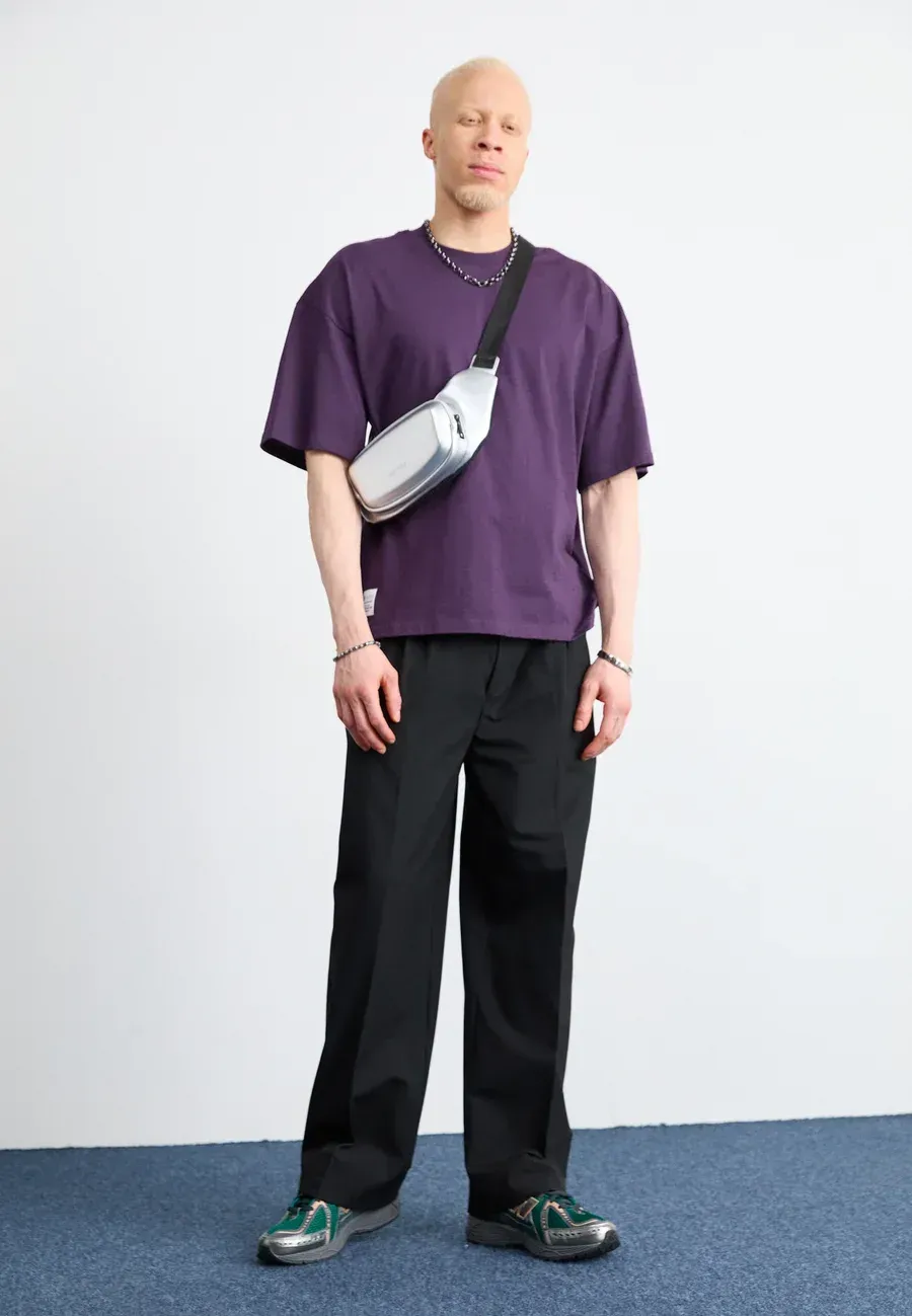 Фото № 4 с приближением к товару «‎M1906 UNISEX»