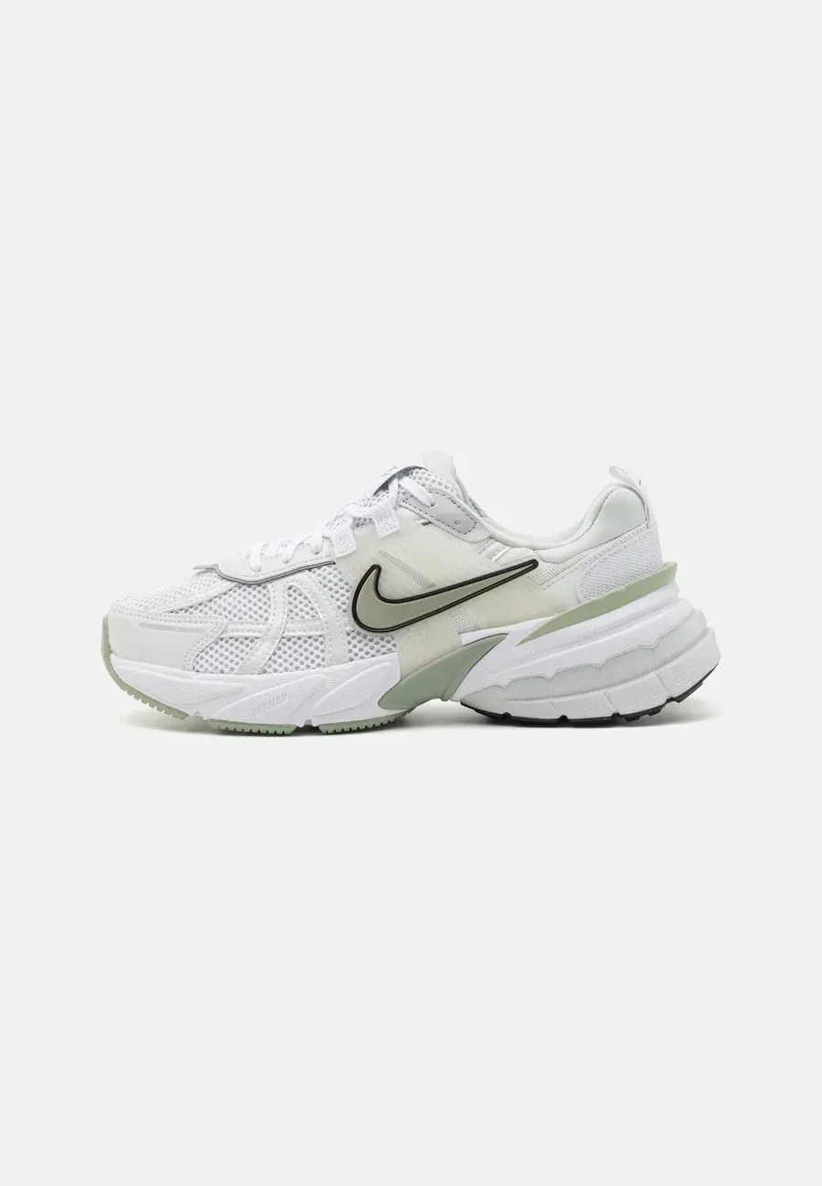 Фото № 1 с приближением к товару «‎V2K RUN»