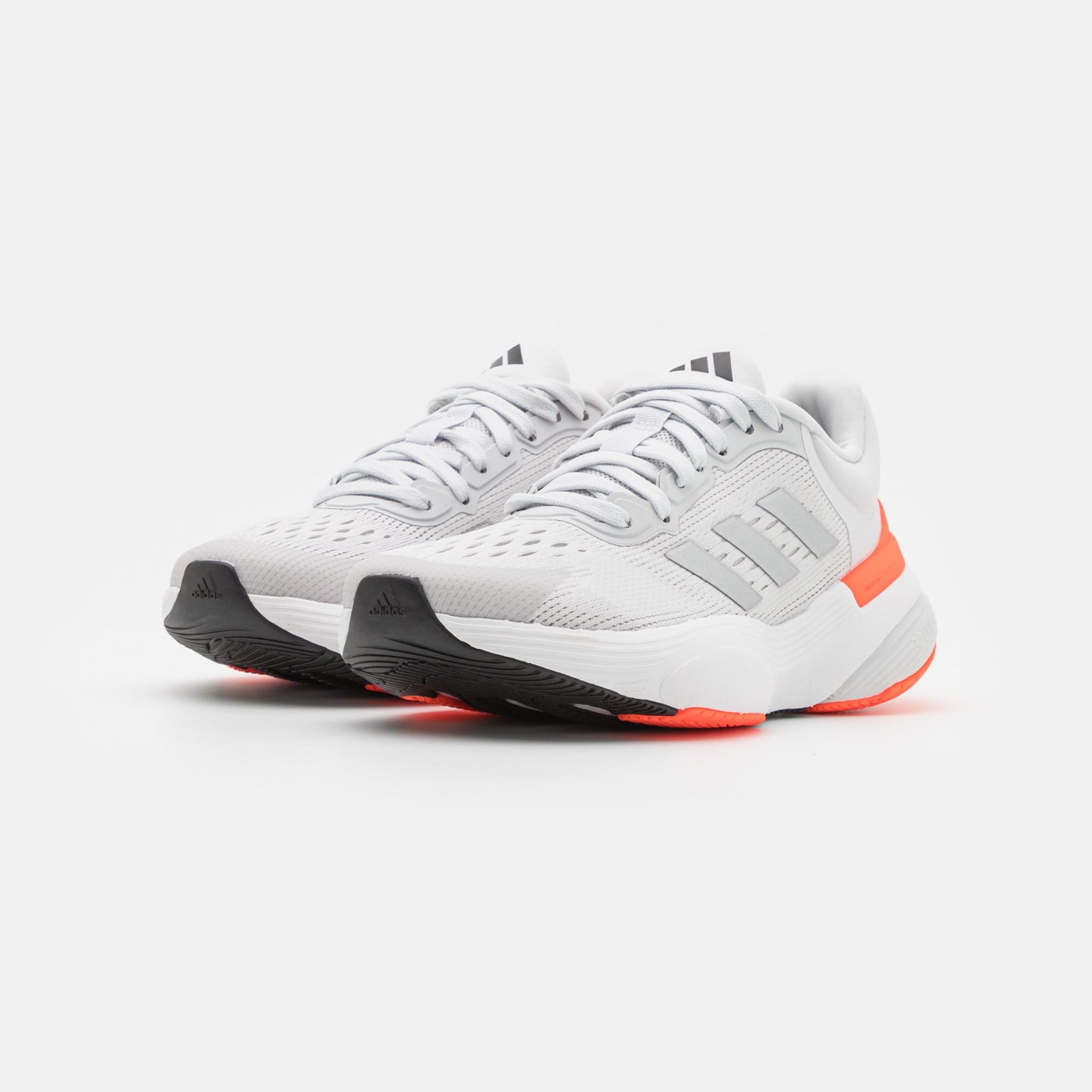 Фото № 2 с приближением к товару «‎Adidas Response Super 3.0»