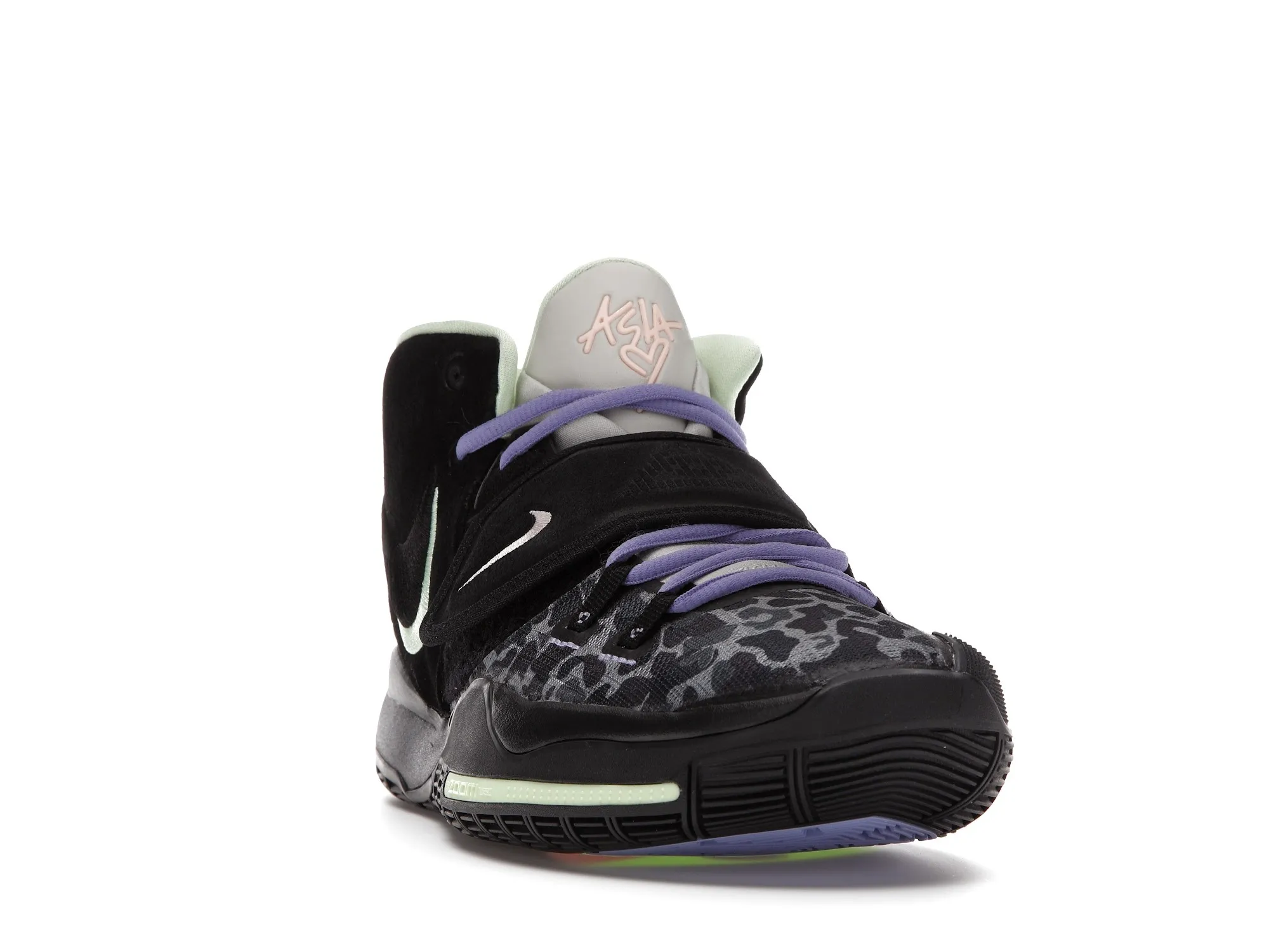 Фото № 3 с приближением к товару «‎Nike Kyrie 6 Asia»