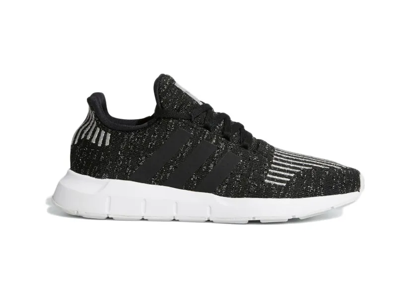 Фото № 1 с приближением к товару «‎adidas Swift Run Core Black »
