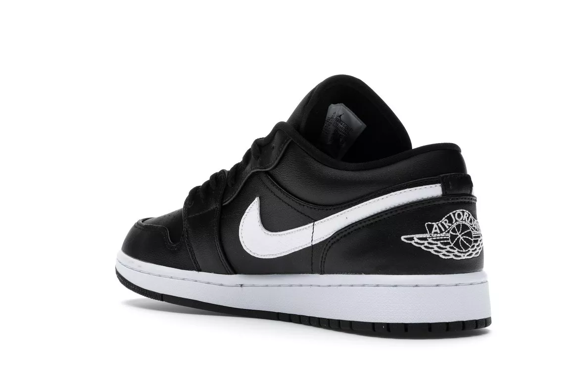 Фото № 6 с приближением к товару «‎Jordan 1 Low Black White »