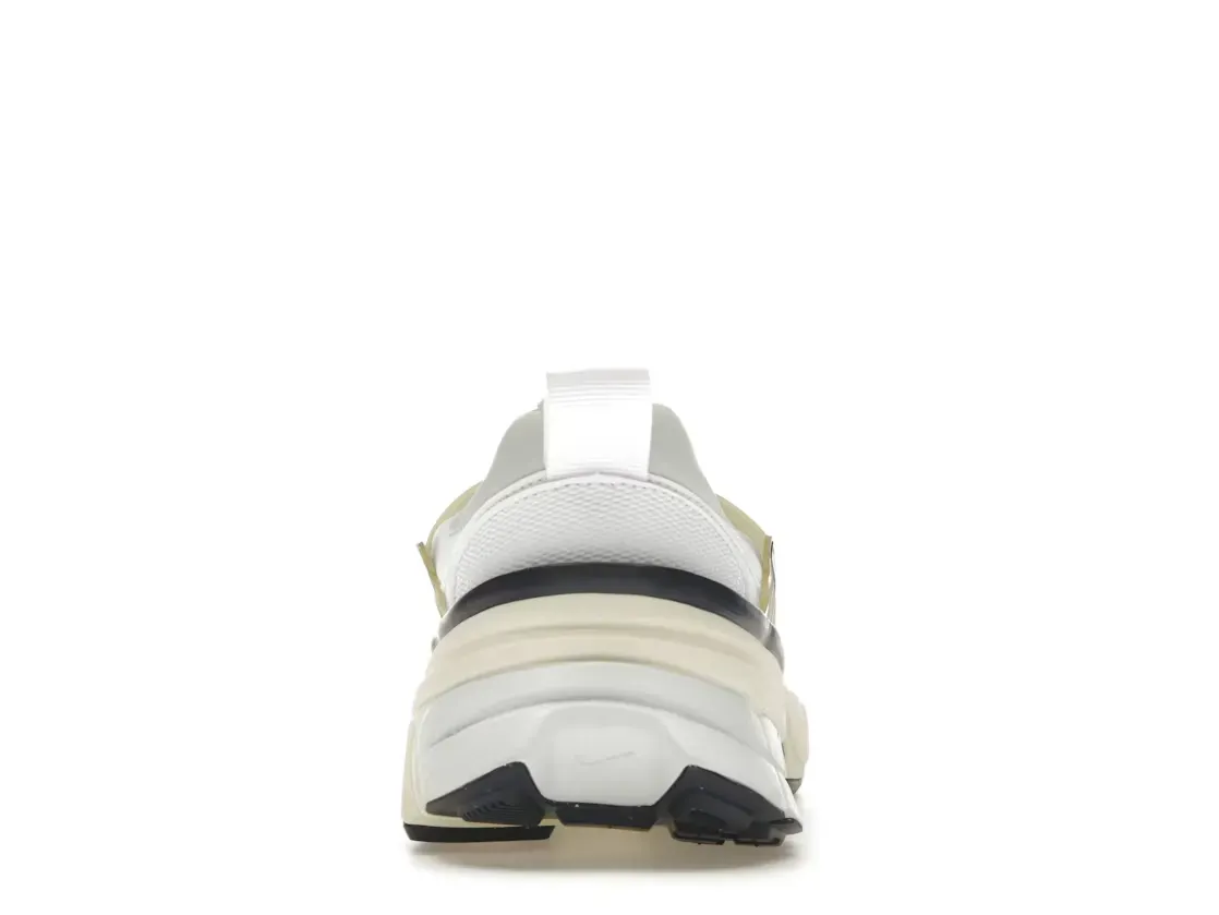 Фото № 4 с приближением к товару «‎Nike V2K Run»