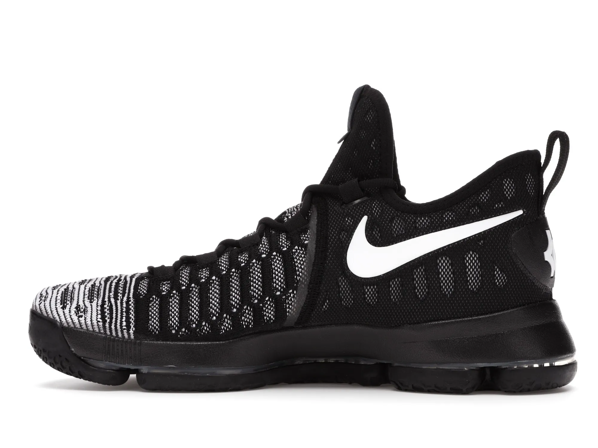 Фото № 5 с приближением к товару «‎Nike KD 9 Black White»