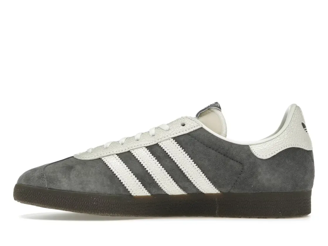Фото № 3 с приближением к товару «‎adidas Gazelle»