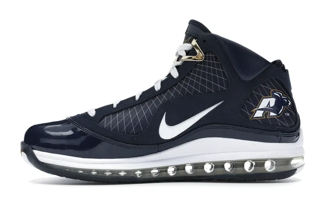 Фото № 3 с приближением к товару «‎Nike LeBron 7 University of Akron»