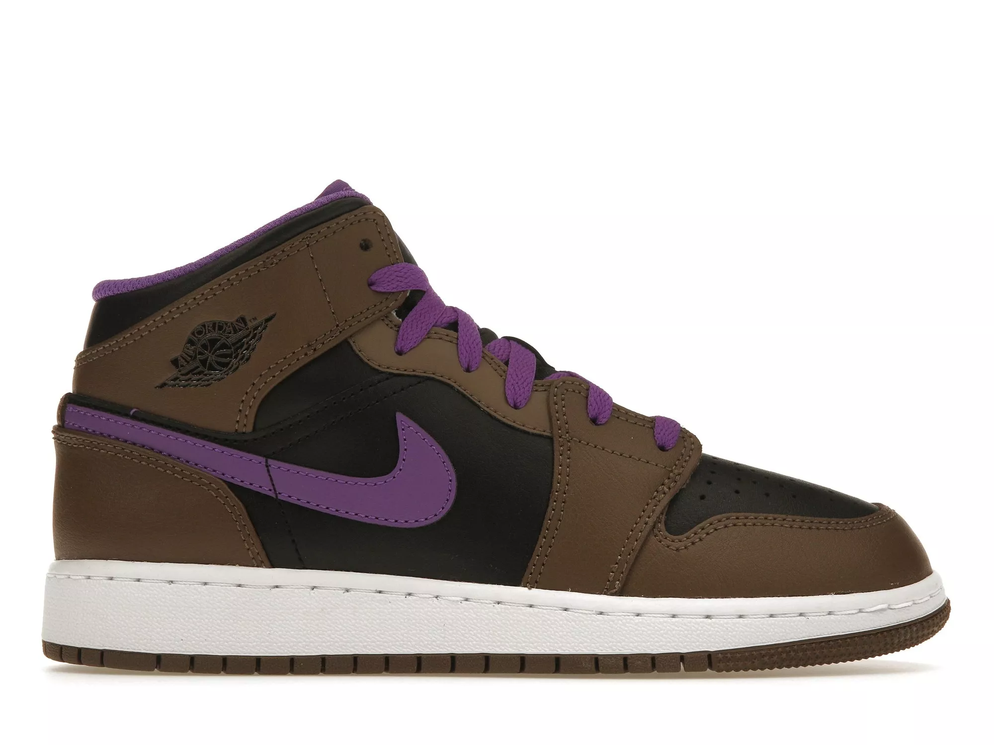 Фото № 1 с приближением к товару «‎Jordan 1 Mid Purple Mocha »