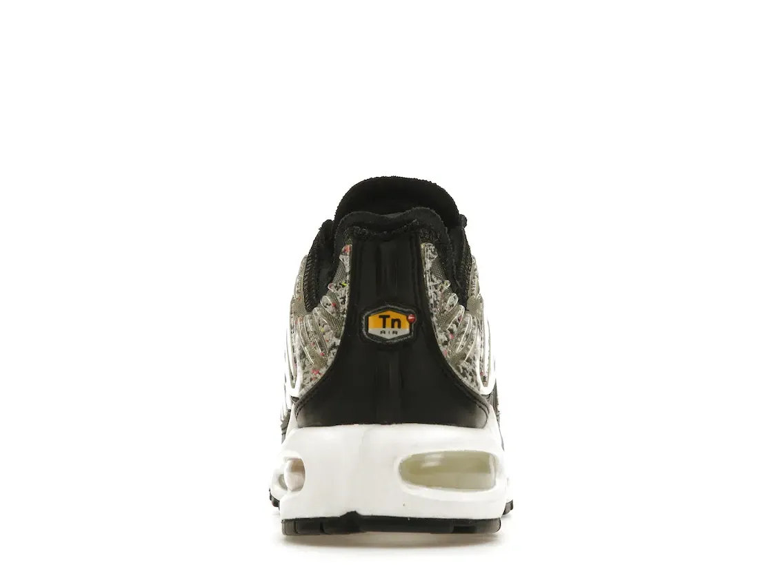 Фото № 4 с приближением к товару «‎Nike Air Max Plus Pebbles »