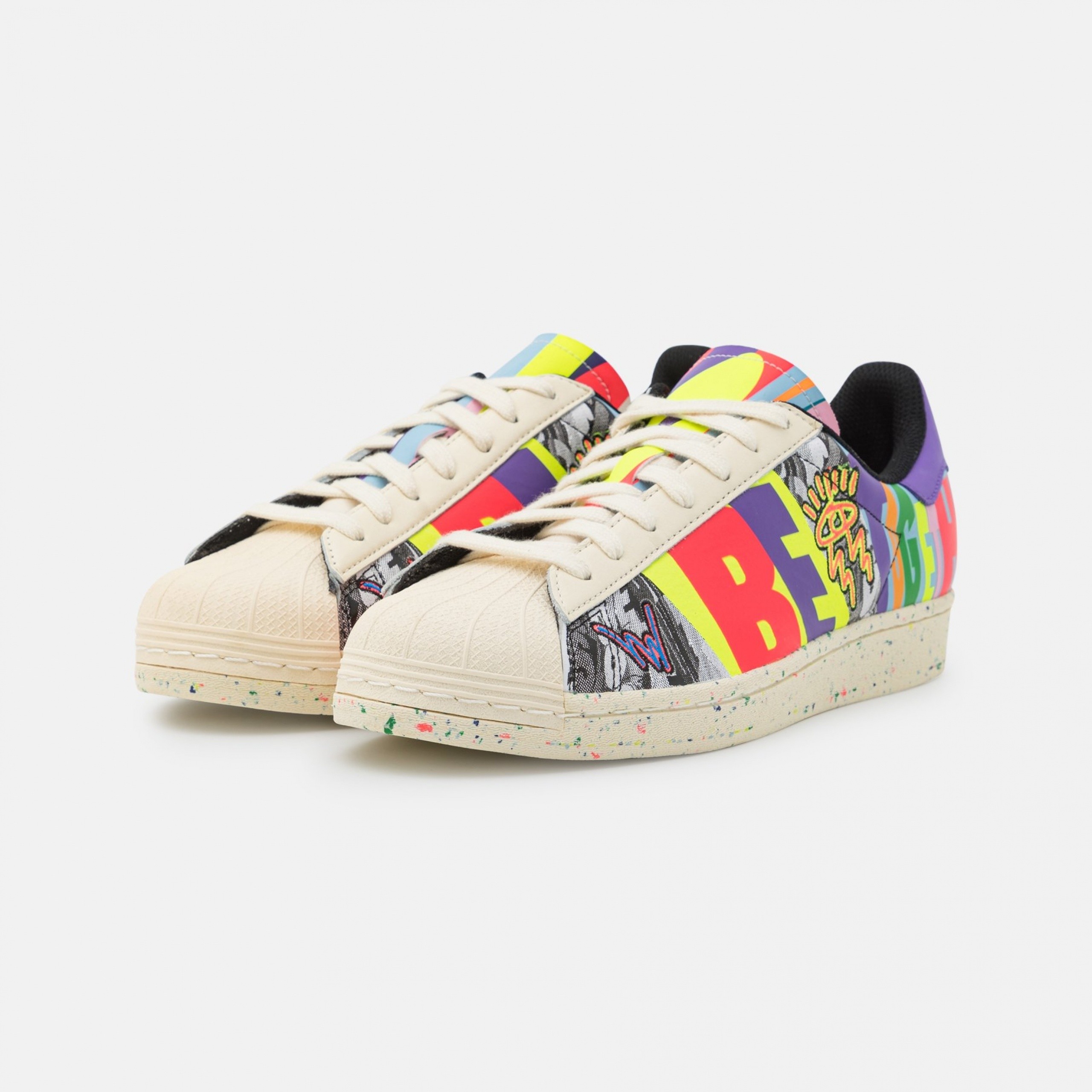 Фото № 2 с приближением к товару «‎Adidas Superstar Pride »