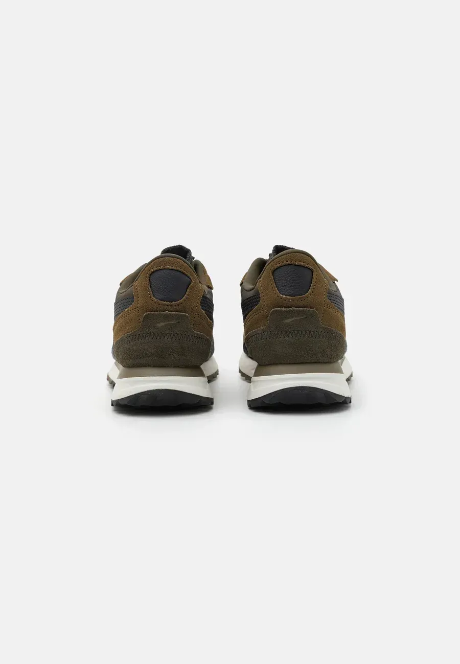 Фото № 3 с приближением к товару «‎ROAD RIDER UNISEX»