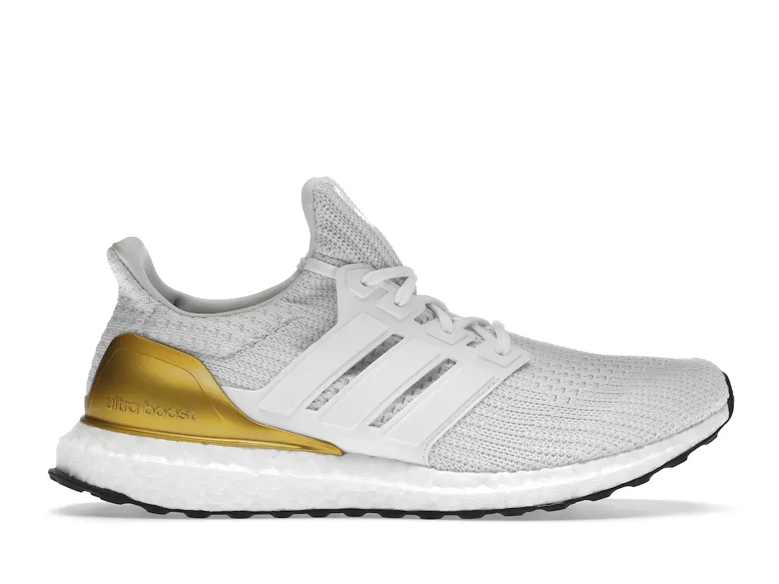 Фото № 1 с приближением к товару «‎adidas Ultra Boost 4.0 DNA White Gold Metallic»