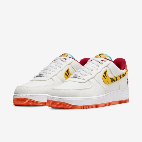 Фото № 3 с приближением к товару «‎Nike Air Force 1 ’07 Lv8»