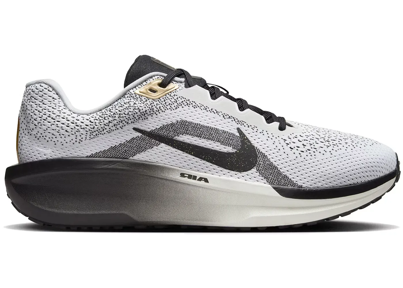 Фото № 1 с приближением к товару «‎Nike Winflo 11 SE»