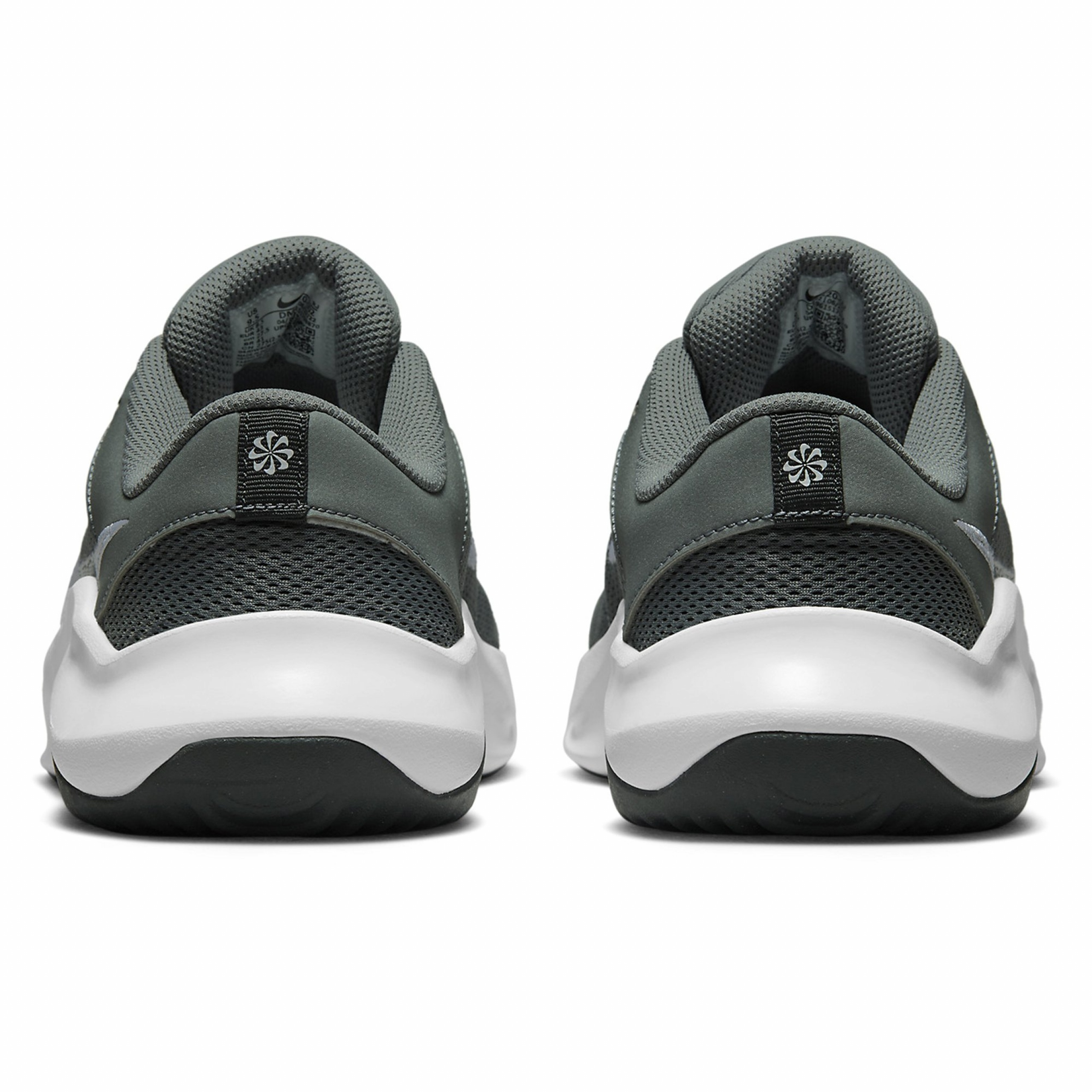 Фото № 4 с приближением к товару «‎Nike M Legend Essential 3 NN»