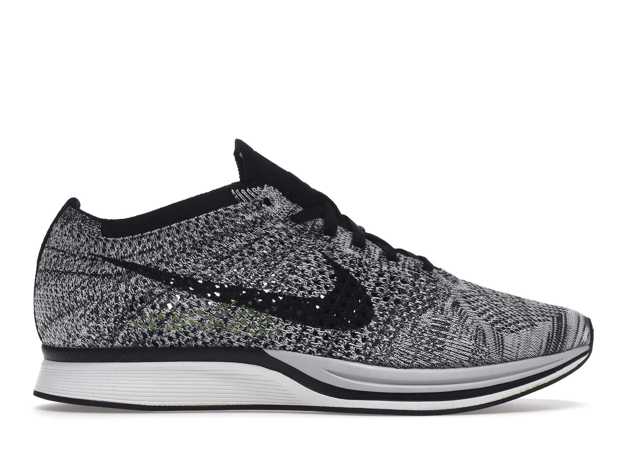 Фото № 1 с приближением к товару «‎Nike Flyknit Racer Oreo»