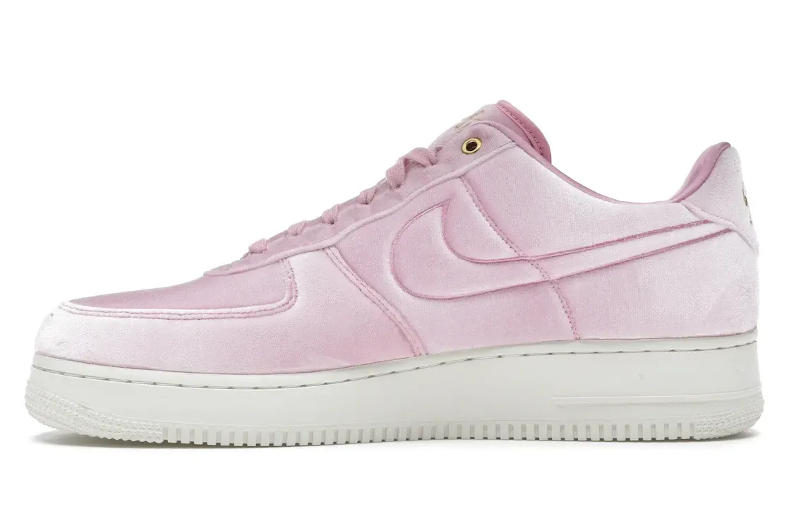 Фото № 3 с приближением к товару «‎Nike Air Force 1 Low Premium 3 Velour Pink Rise»