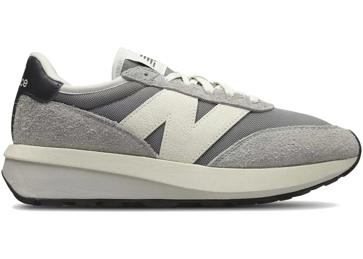 New Balance 370