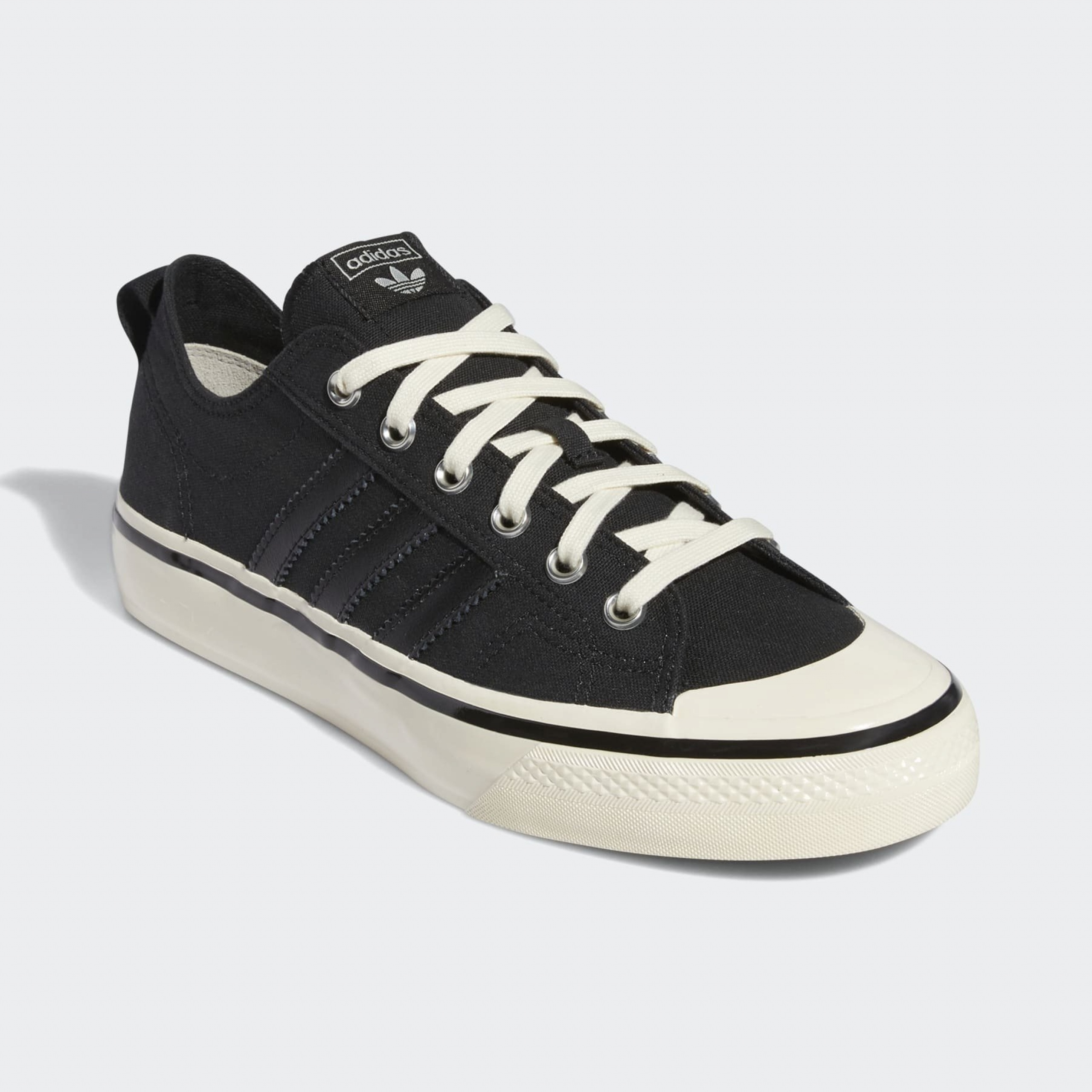 Фото № 2 с приближением к товару «‎Adidas Nizza »