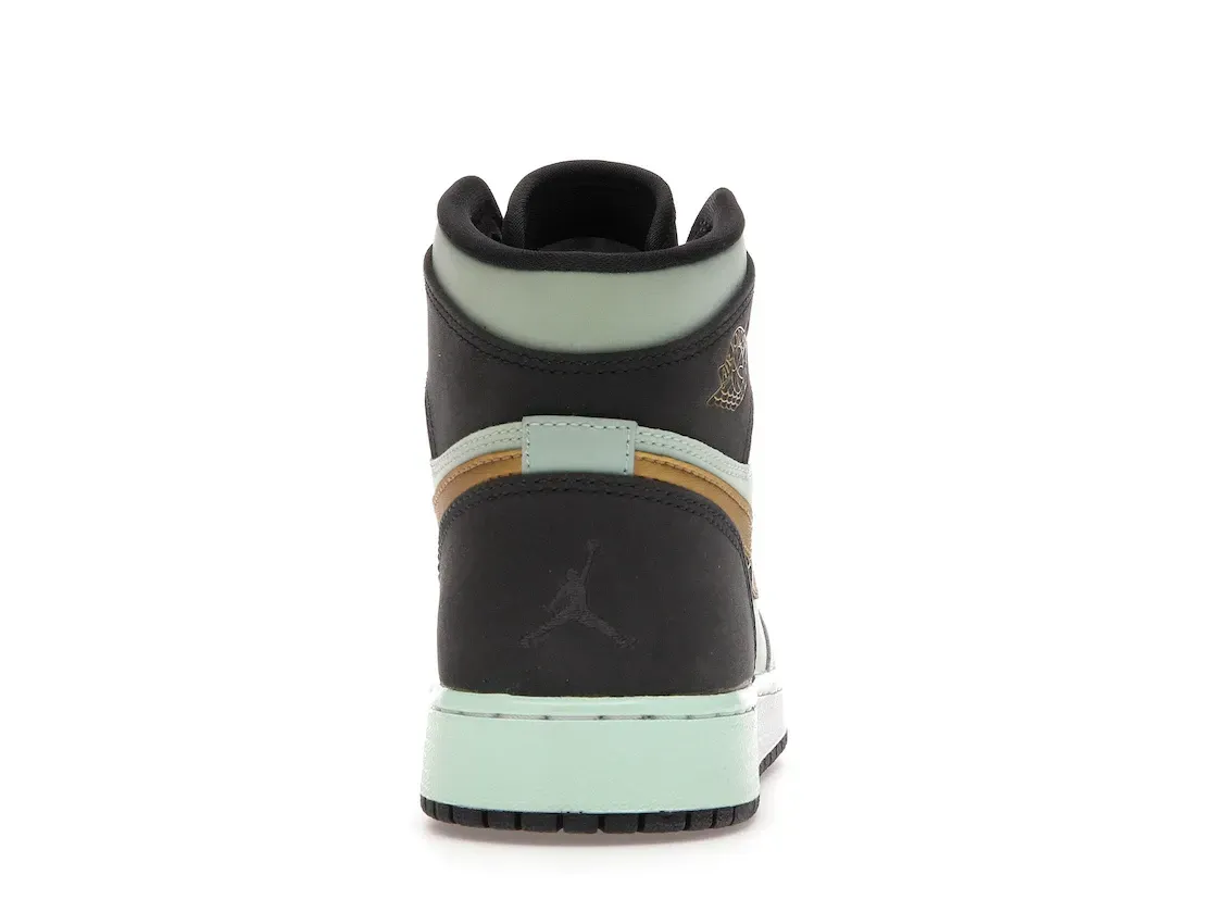 Фото № 4 с приближением к товару «‎Jordan 1 Retro High Mint Foam Anthracite Metallic Gold »